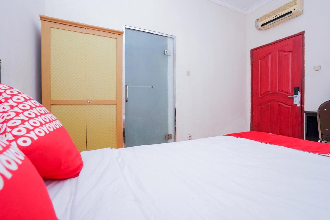 Collection O 1112 Comfitel Siwalankerto Aa4 Hotel Surabaya Eksteriør billede