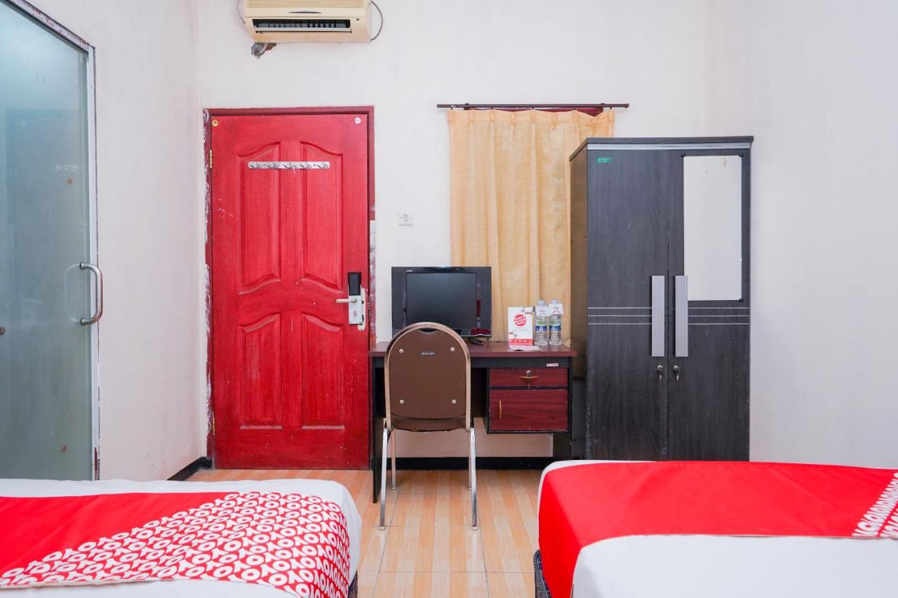 Collection O 1112 Comfitel Siwalankerto Aa4 Hotel Surabaya Eksteriør billede